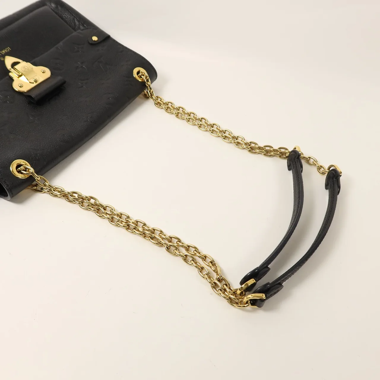 LOUIS VUITTON Vavin M44151 Shoulder Bag Calfskin 黑色 Calfskin Rank A - Thumbnail 7