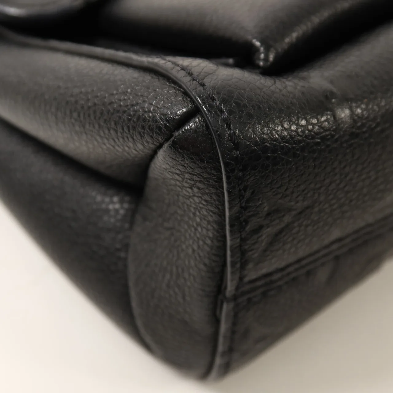 LOUIS VUITTON Vavin M44151 Shoulder Bag Calfskin 黑色 Calfskin Rank A - Thumbnail 10