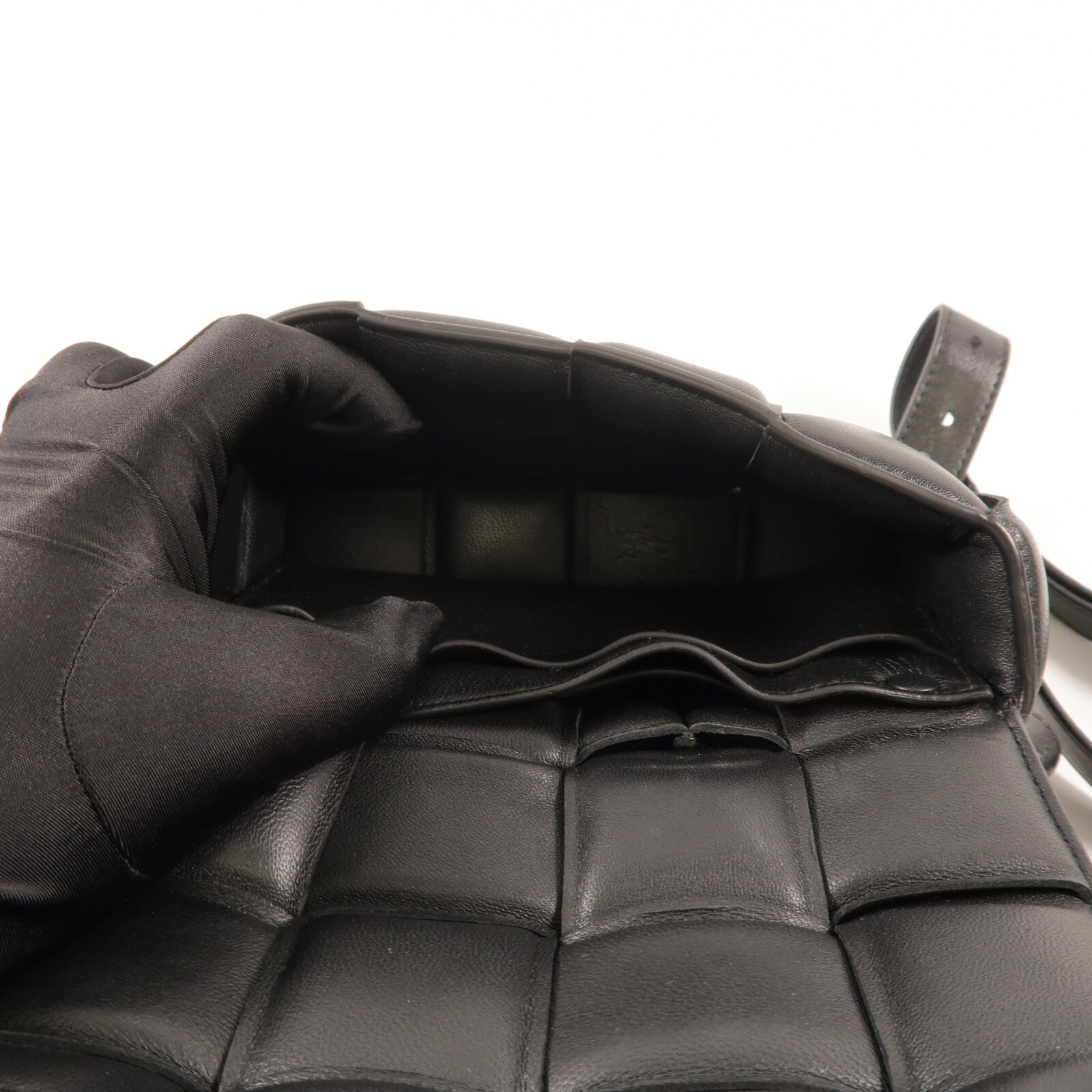 LOUIS VUITTON Shoulder Bag Lambskin 5