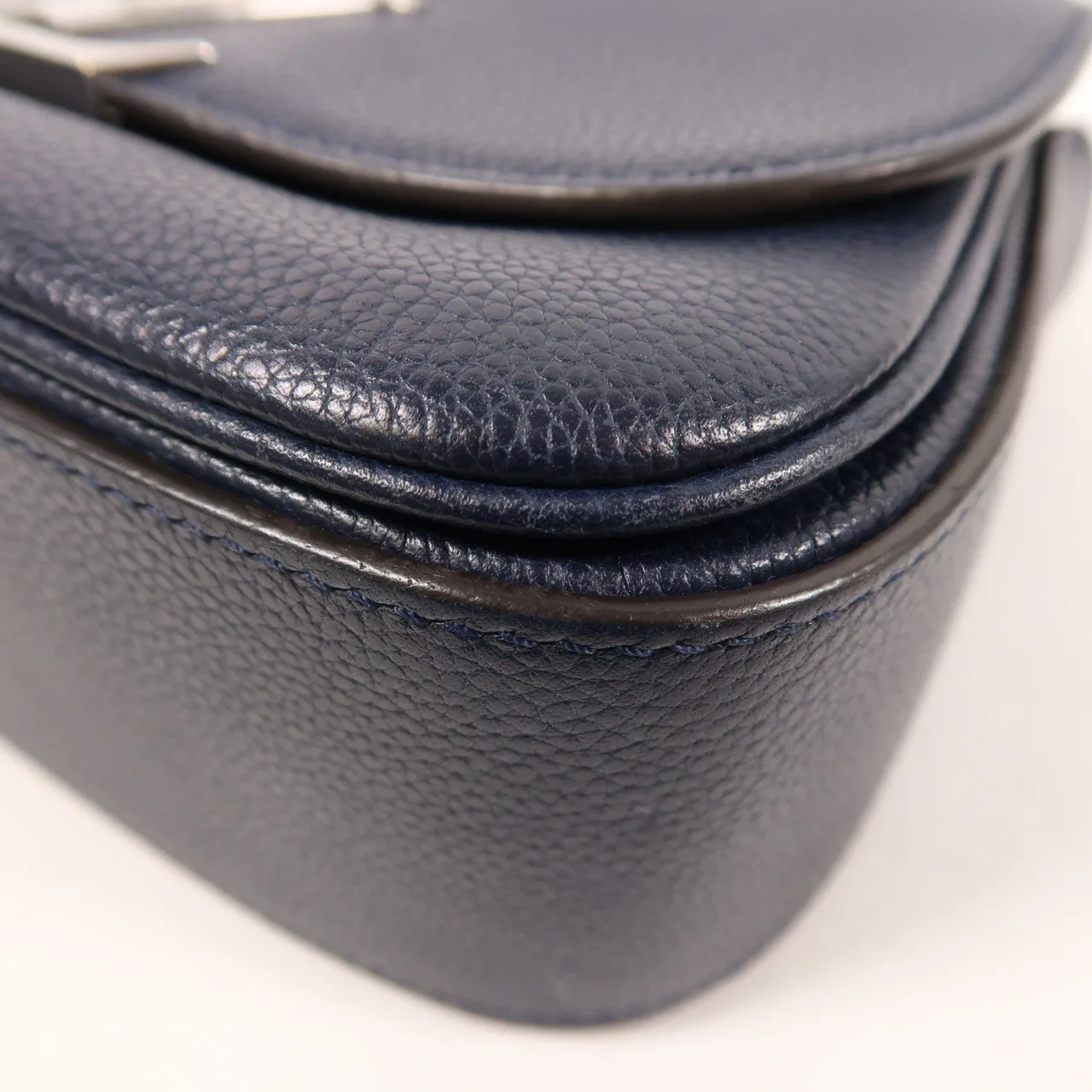 LOUIS VUITTON Vivienne M54057 兩用包 牛皮 海軍藍 / Black 牛皮 中古品A - 縮圖 9