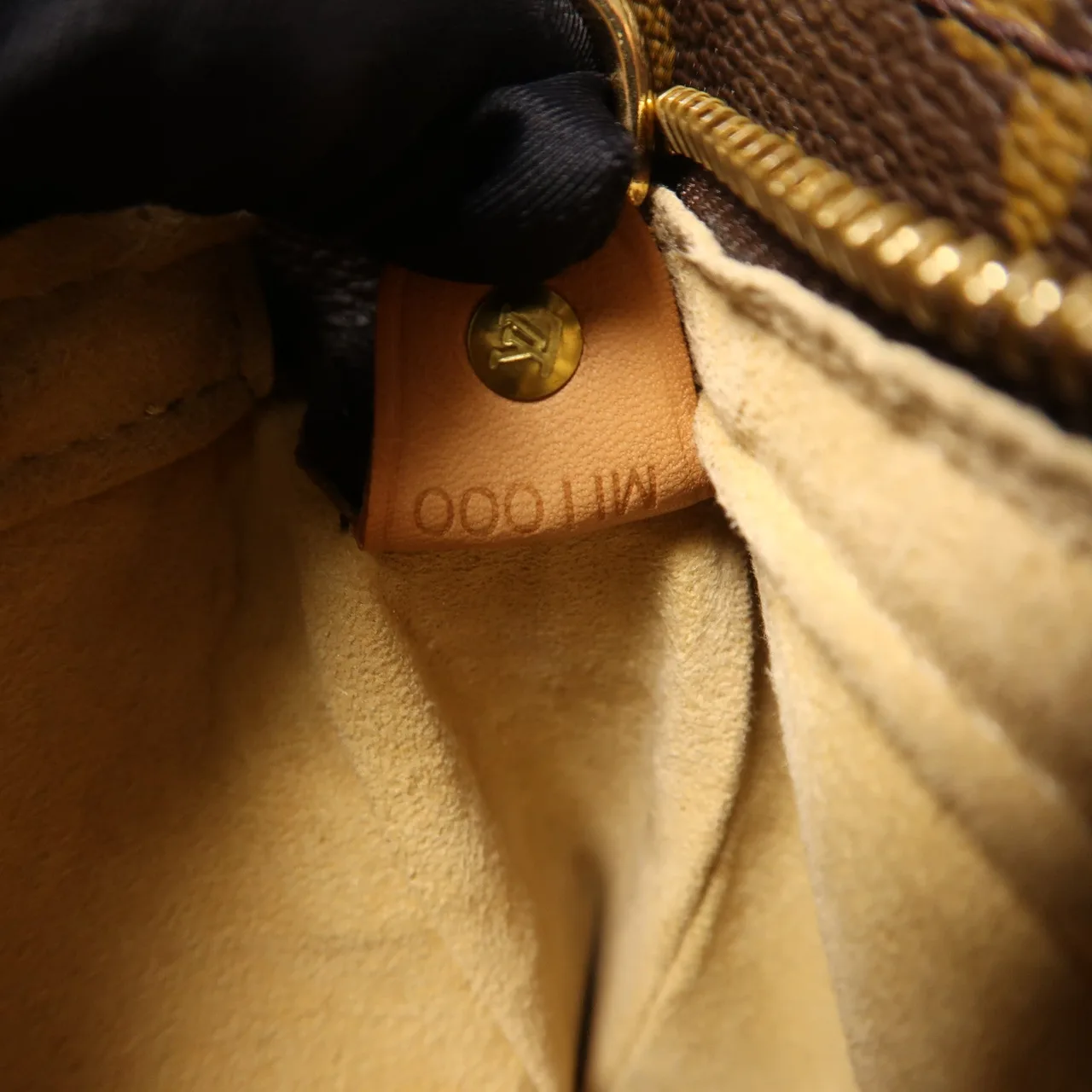 LOUIS VUITTON Loop M51145 肩背包 塗層帆布 棕色 / Brown 塗層帆布 中古品B - 縮圖 7