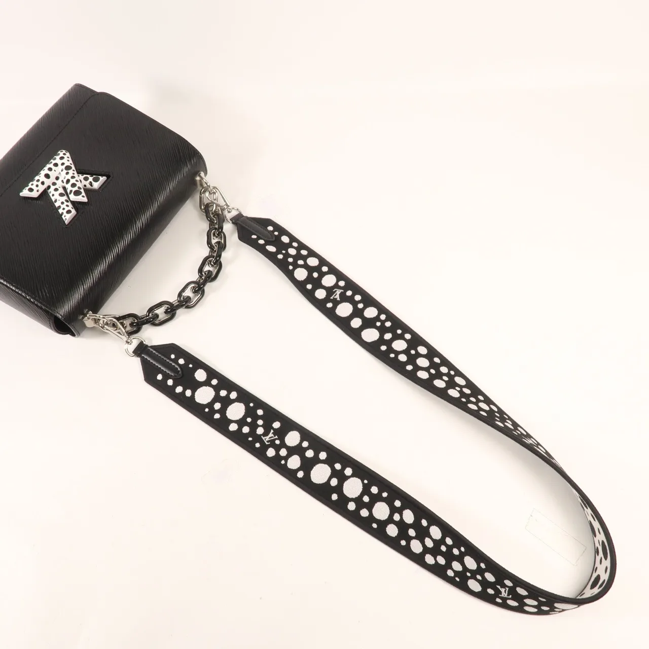 LOUIS VUITTON Twist M21694 兩用包 牛皮 黑色 牛皮 中古品A - 縮圖 5