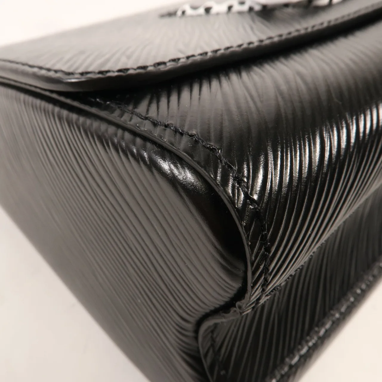LOUIS VUITTON Twist M21694 兩用包 牛皮 黑色 牛皮 中古品A - 縮圖 6