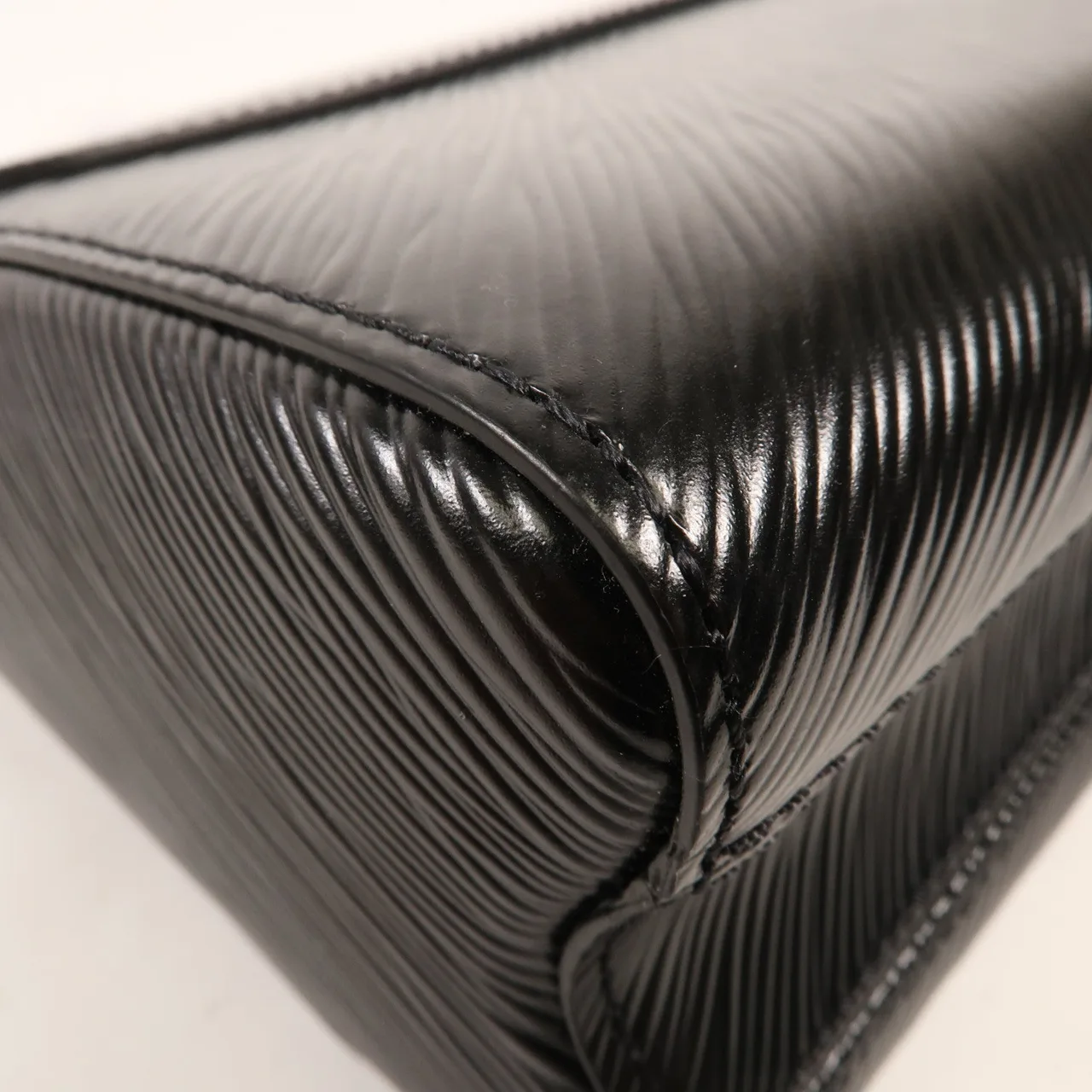 LOUIS VUITTON Twist M21694 兩用包 牛皮 黑色 牛皮 中古品A - 縮圖 8