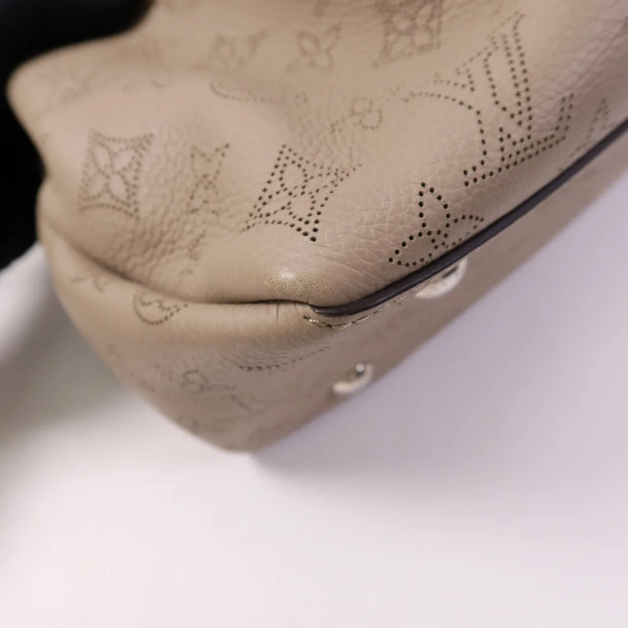 LOUIS VUITTON Bella M59201 2-Way Bag Calfskin 灰色 / Calet Grey Calfskin Rank B - Thumbnail 11