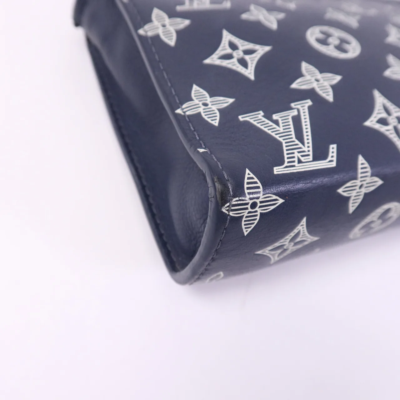 LOUIS VUITTON Gaston M83384 Shoulder Bag Calfskin 藍色 / Blue Calfskin Rank A - Thumbnail 13