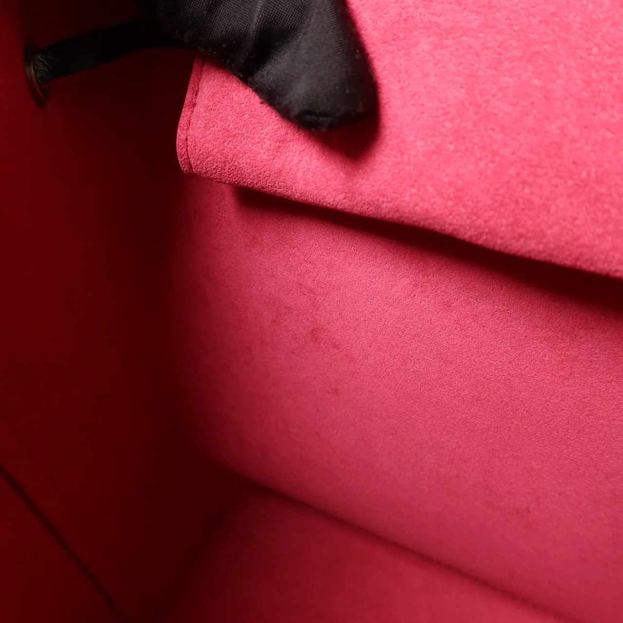 LOUIS VUITTON Lock Me M54677 Shoulder Bag Calfskin 黑色 / 粉色 / Black/Pink Calfskin Rank A - Thumbnail 16