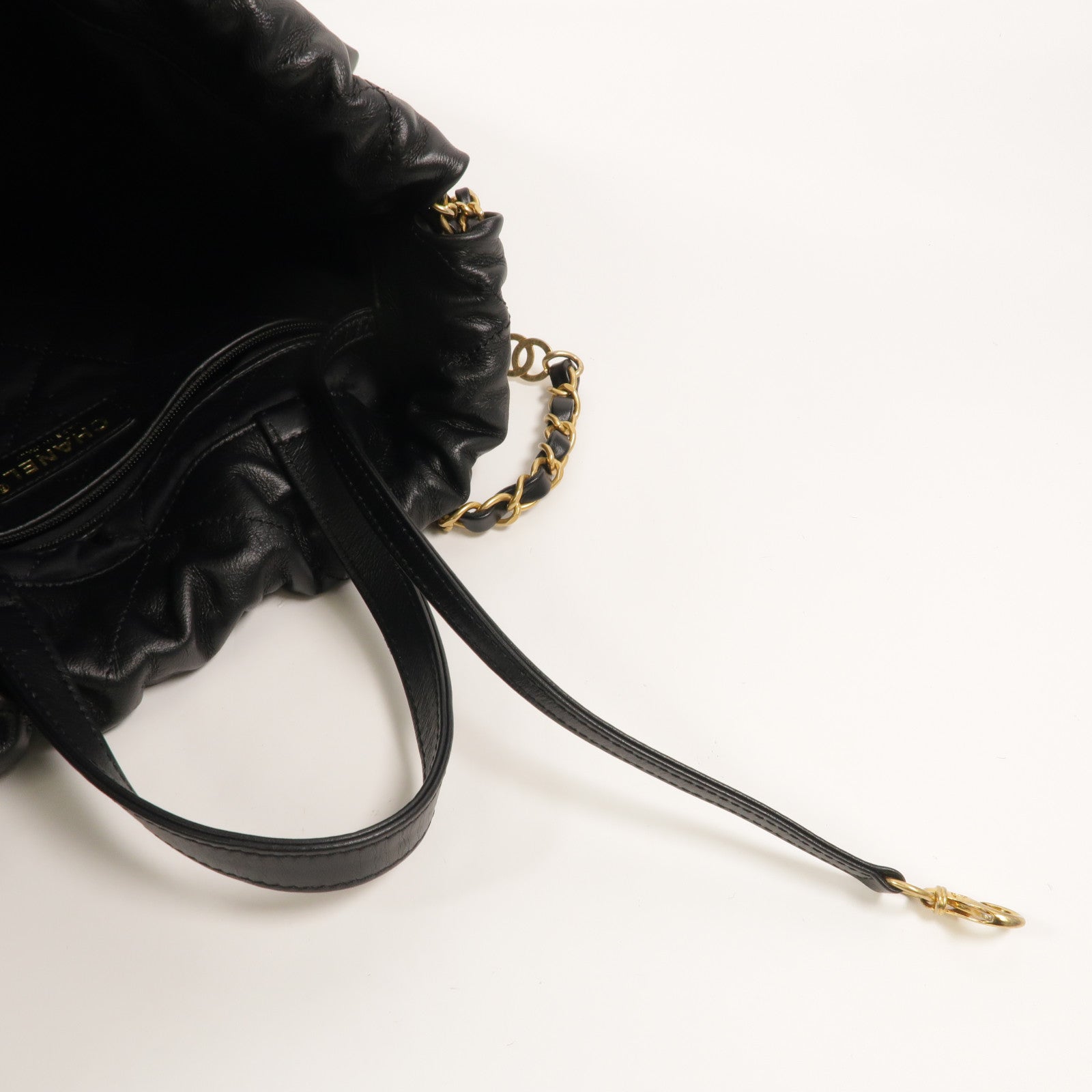 LOUIS VUITTON AS3313 Backpack Calfskin 17