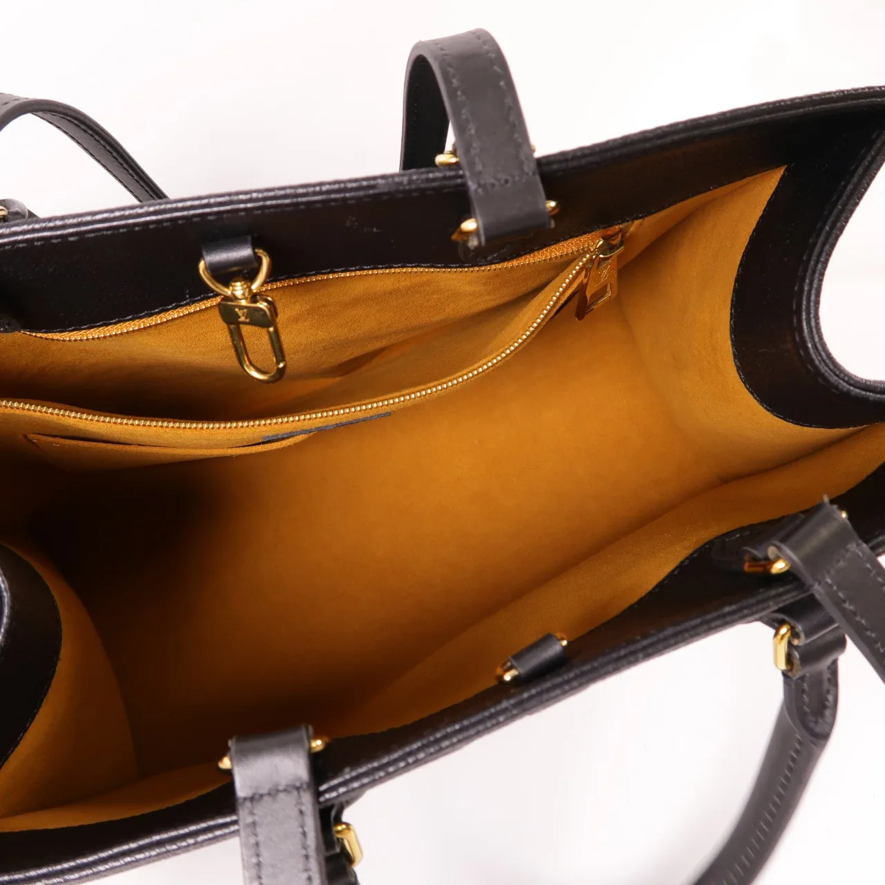 LOUIS VUITTON OnTheGo M45653 兩用包 牛皮 黑色 / Black 牛皮 中古品B - 縮圖 10