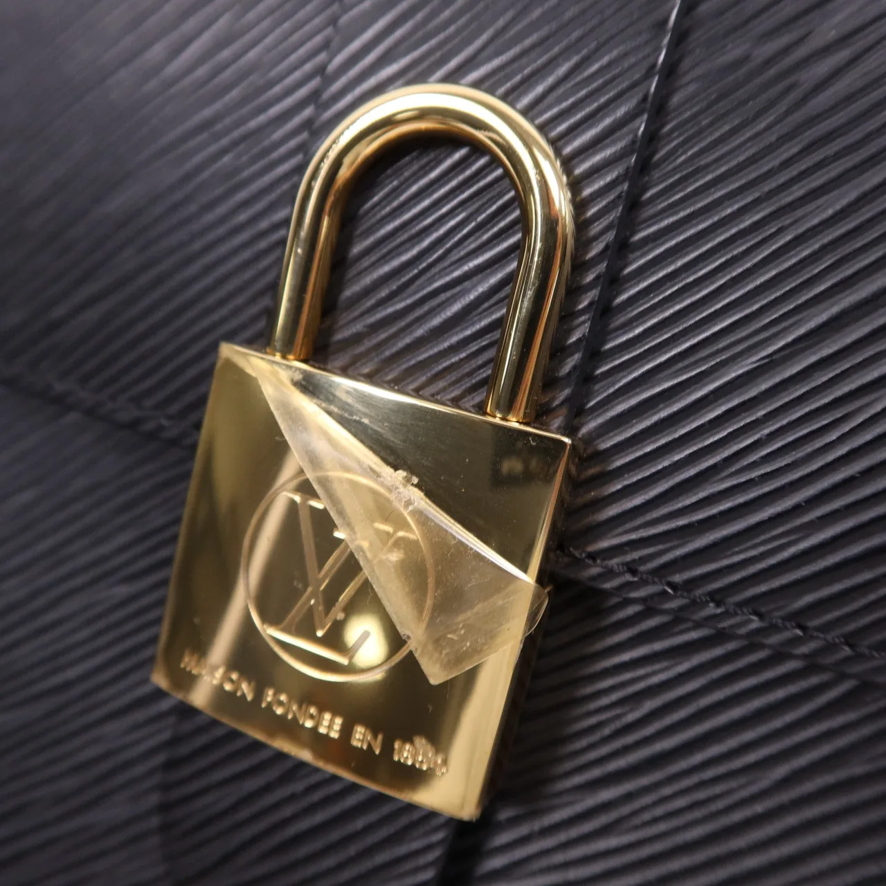 LOUIS VUITTON Locky M52880 兩用包 牛皮 黑色 / Black 牛皮 中古品B - 縮圖 10