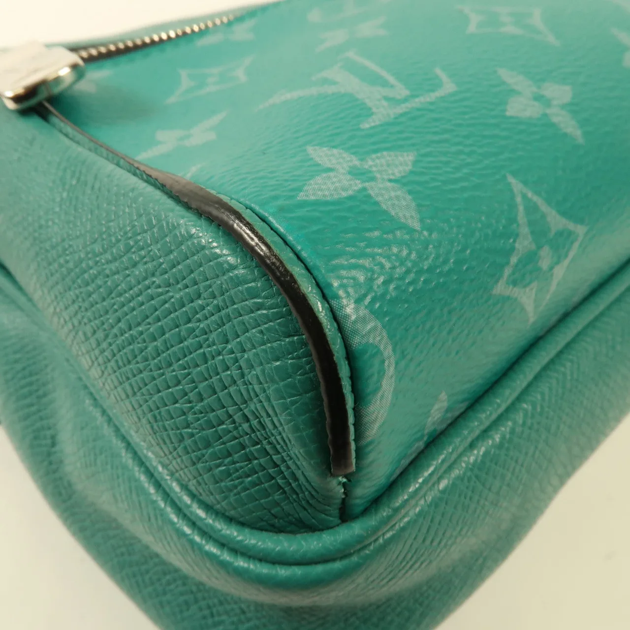 LOUIS VUITTON Outdoor Messenger M30242 肩背包 牛皮 藍色 / Green 牛皮 中古品A - 縮圖 6