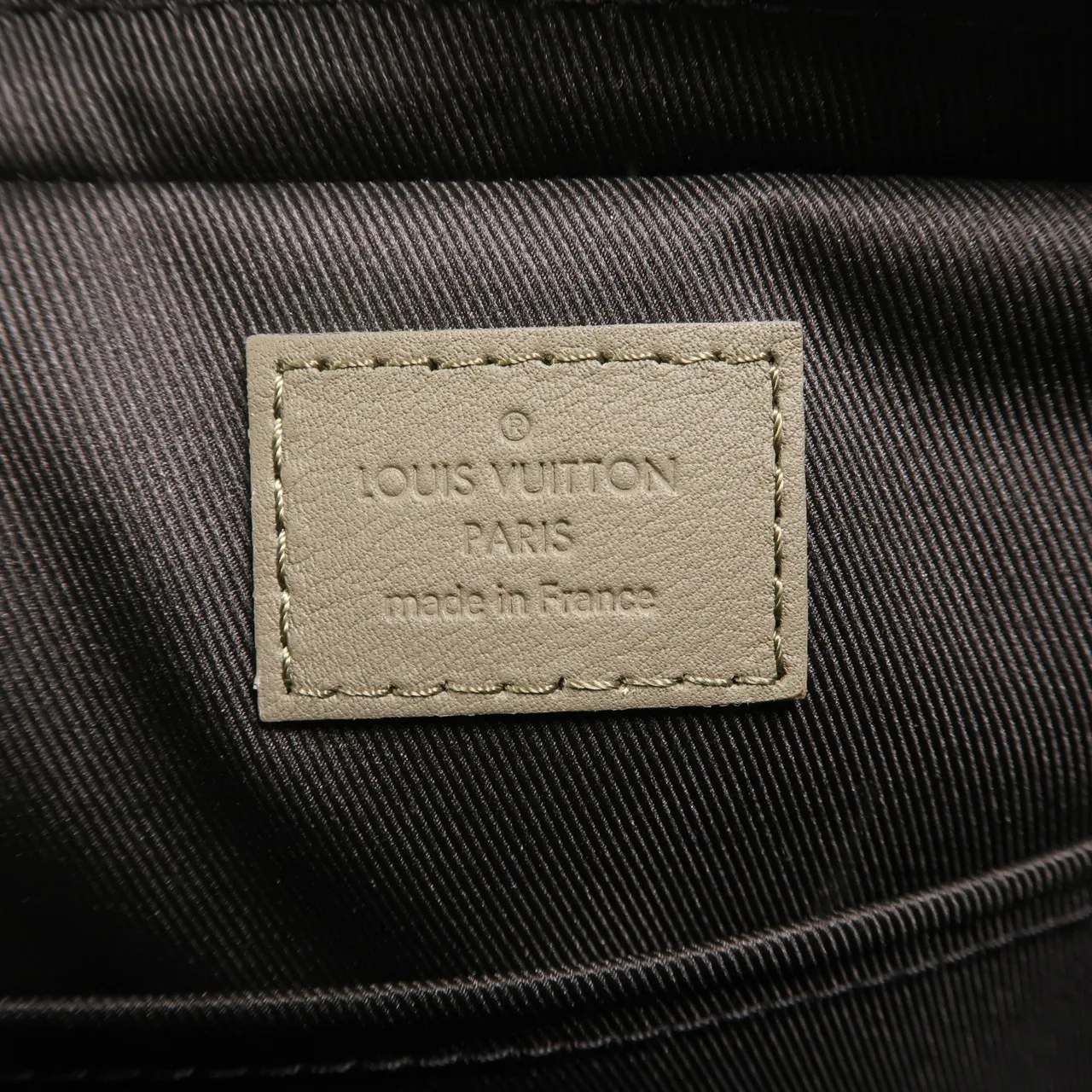 LOUIS VUITTON M12490 肩背包 牛皮 綠色 / Green 牛皮 新品同様 - 縮圖 6