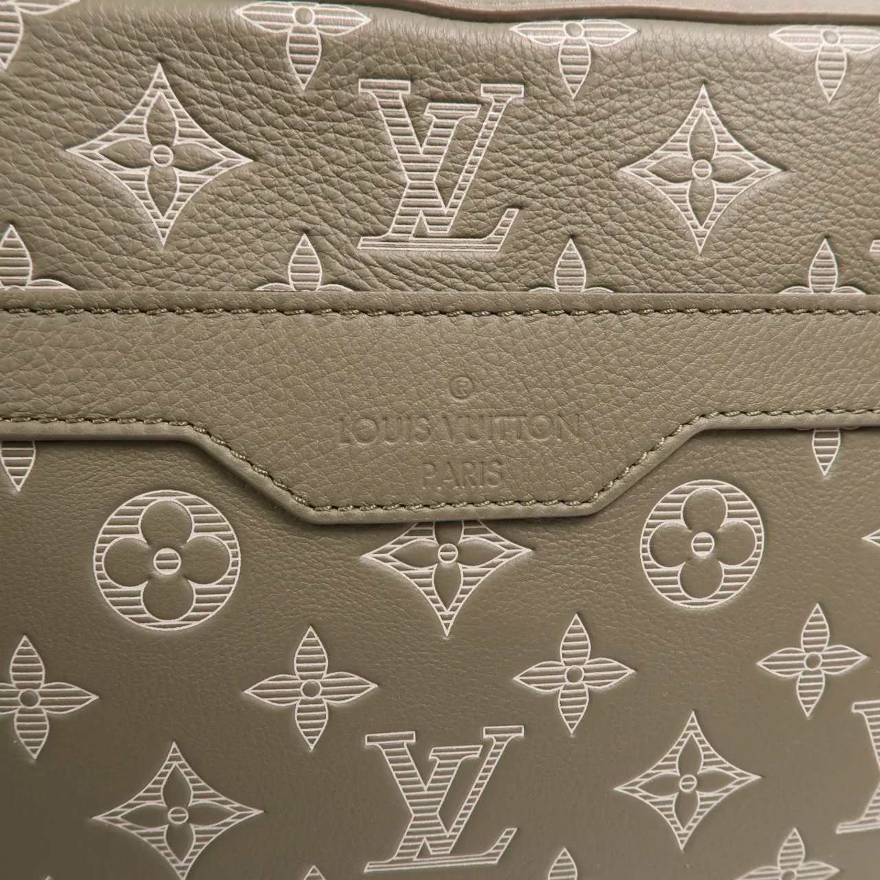 LOUIS VUITTON M12490 肩背包 牛皮 綠色 / Green 牛皮 新品同様 - 縮圖 11