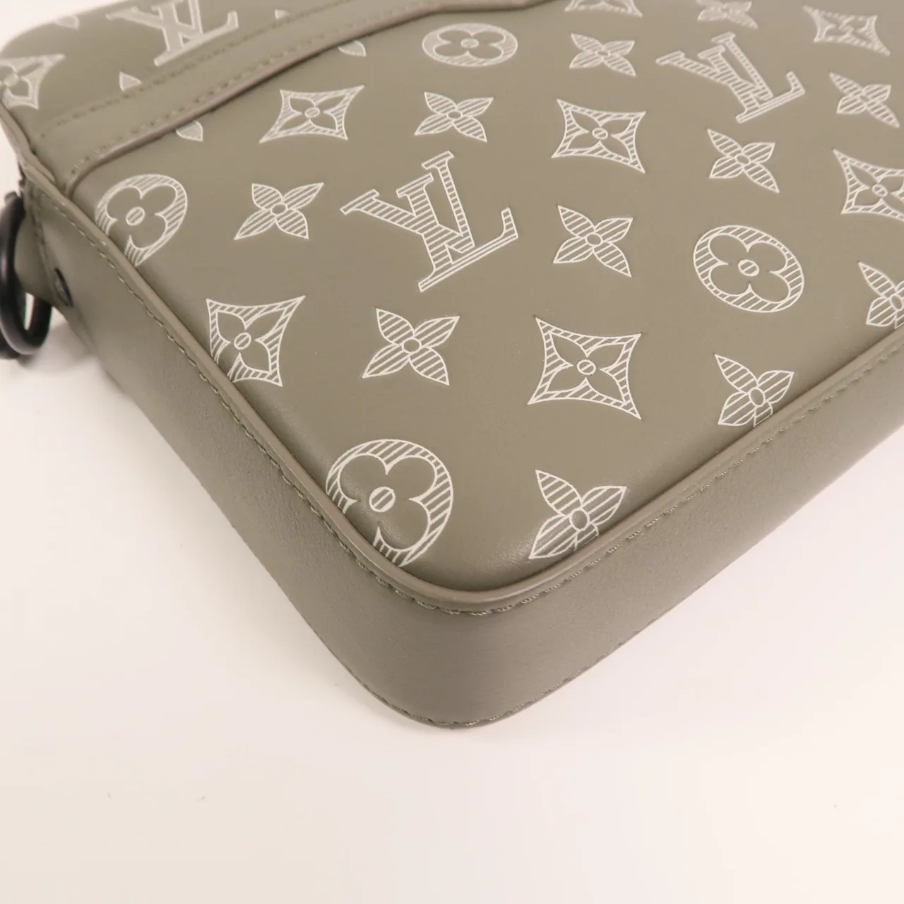 LOUIS VUITTON M12490 肩背包 牛皮 綠色 / Green 牛皮 新品同様 - 縮圖 15