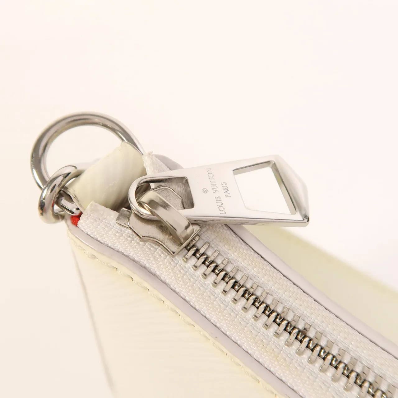 LOUIS VUITTON Marellini M21759 肩背包 牛皮 白色 / White 牛皮 中古品B - 縮圖 15