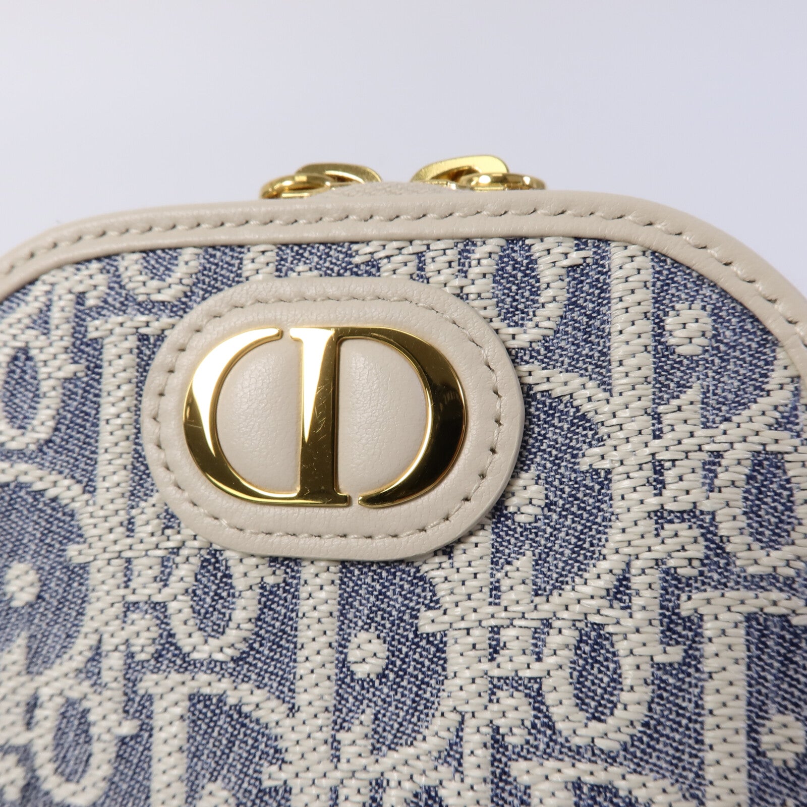 LOUIS VUITTON Montaigne 2-Way Bag Lambskin 7
