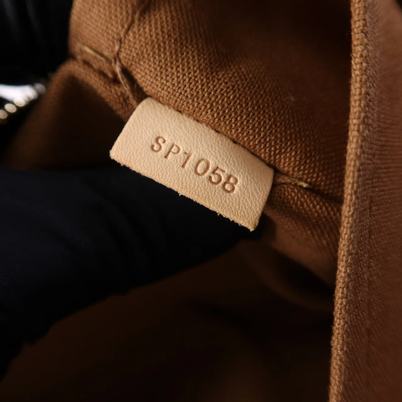 LOUIS VUITTON Tivoli M40144 Shoulder Bag Coated Canvas 棕色 / Brown Coated Canvas Rank B - Thumbnail 8