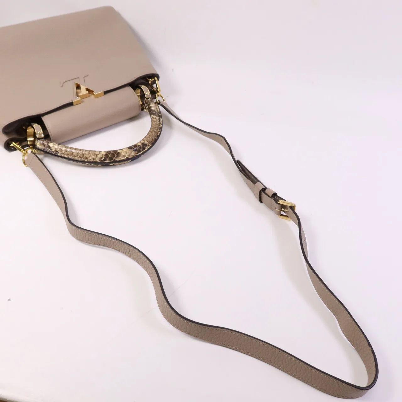 LOUIS VUITTON Capucines N92802 2-Way Bag Calfskin 米色 / Beige Calfskin Rank B - Thumbnail 9