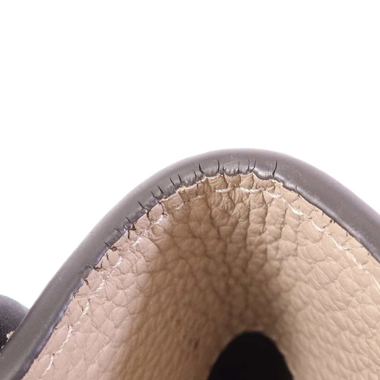 LOUIS VUITTON Capucines N92802 2-Way Bag Calfskin 米色 / Beige Calfskin Rank B - Thumbnail 17