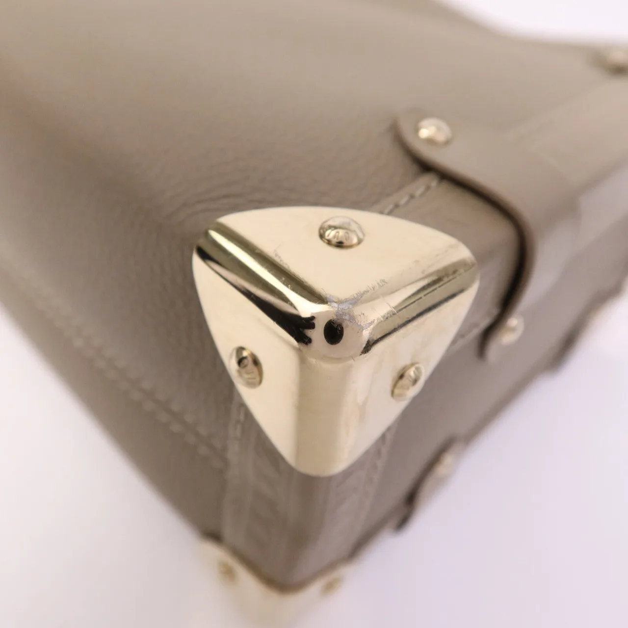 LOUIS VUITTON Side Trunk M25072 Shoulder Bag Calfskin 米色 / Beige Calfskin Rank B - Thumbnail 9