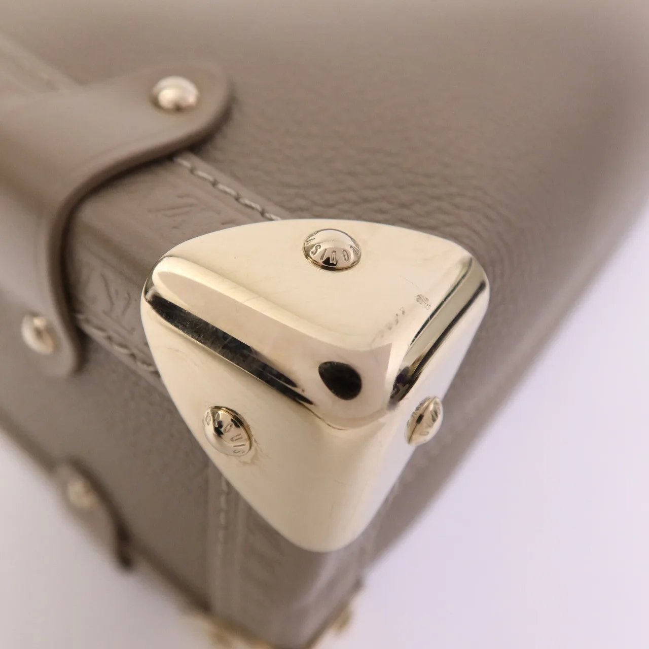 LOUIS VUITTON Side Trunk M25072 Shoulder Bag Calfskin 米色 / Beige Calfskin Rank B - Thumbnail 12