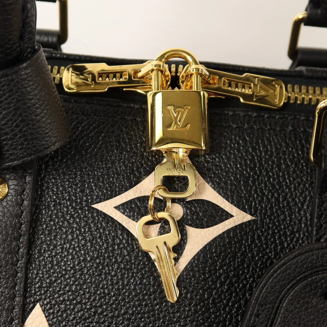 LOUIS VUITTON Keepall M46670 兩用包 牛皮 黑色 / 米色 / Black 牛皮 中古品A - 縮圖 9