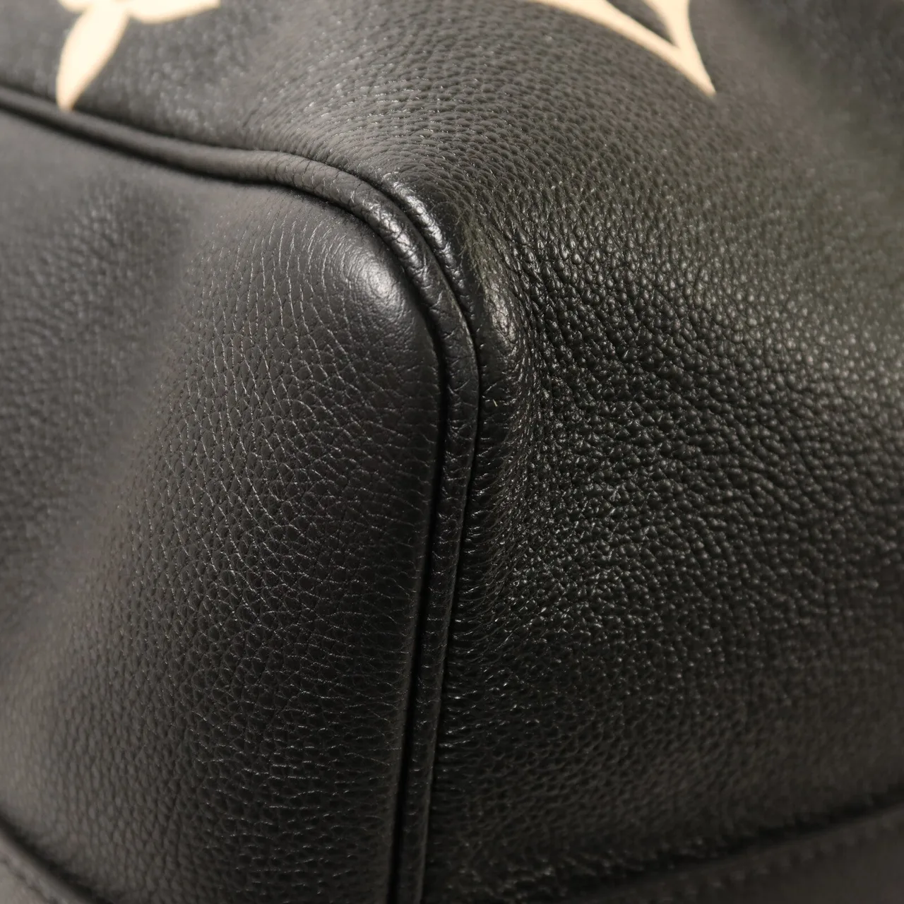 LOUIS VUITTON Keepall M46670 兩用包 牛皮 黑色 / 米色 / Black 牛皮 中古品A - 縮圖 11