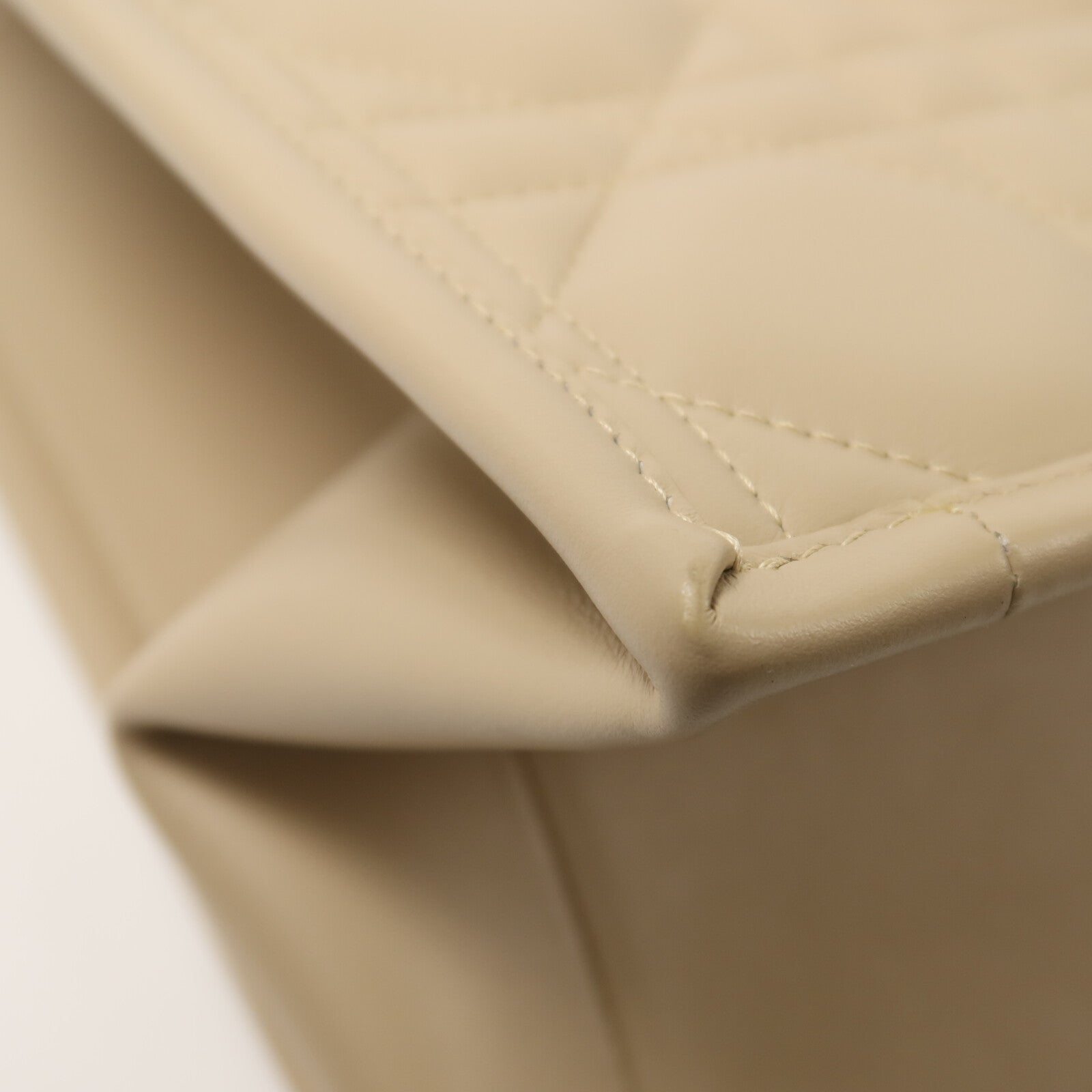 LOUIS VUITTON M13240WHP51UU 2-Way Bag Calfskin 14