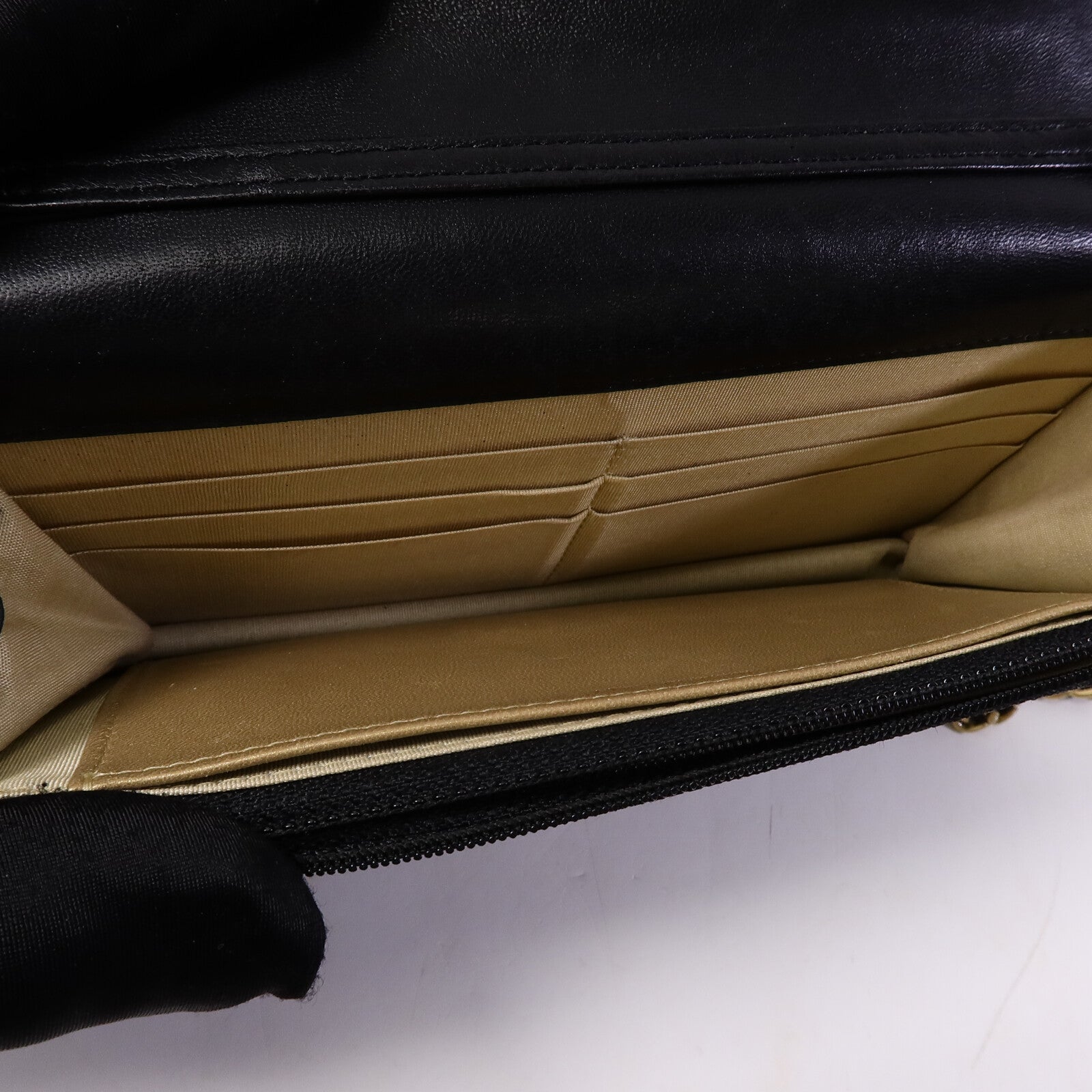 LOUIS VUITTON AP3964 Shoulder Bag Lambskin 5