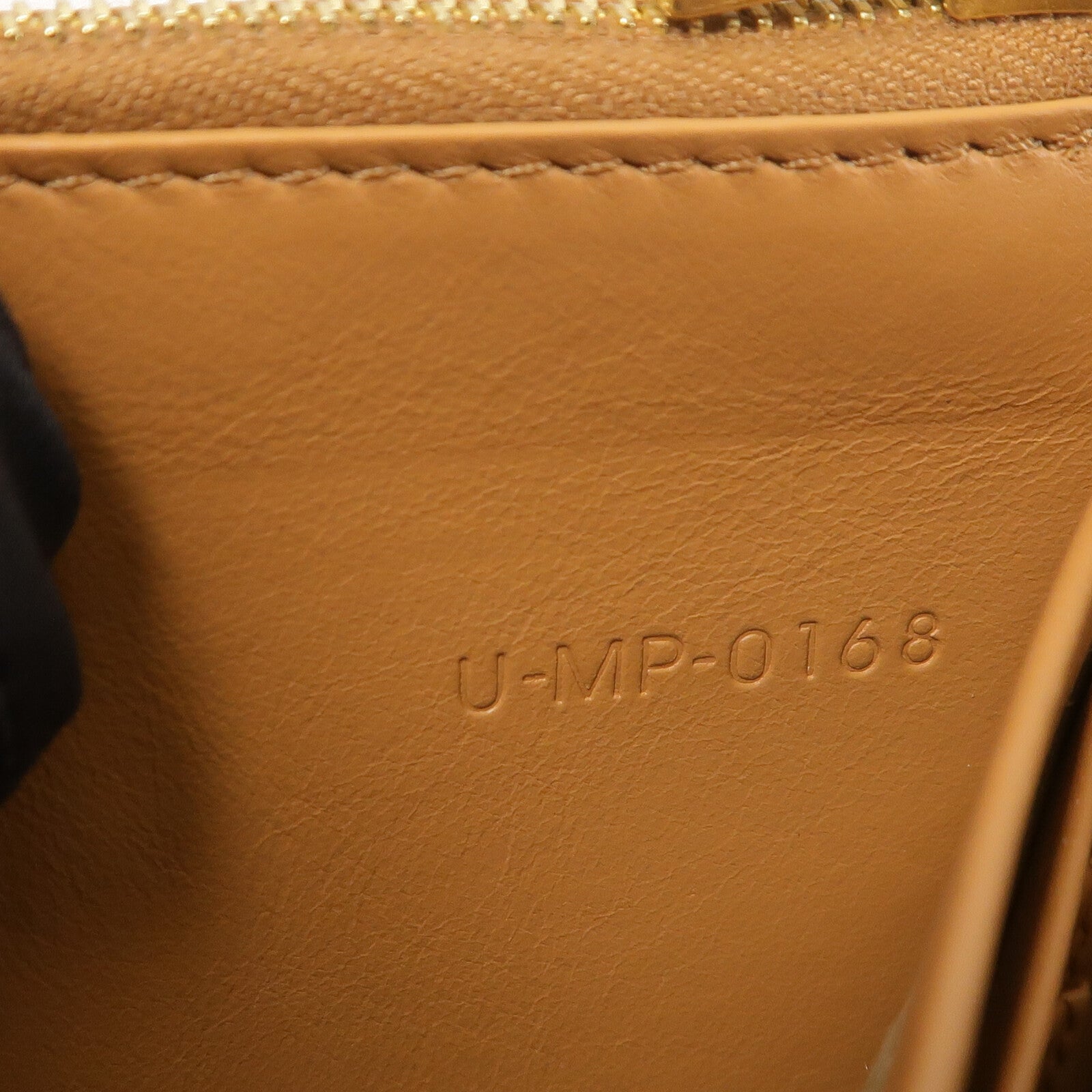 LOUIS VUITTON Shoulder Bag Calfskin 7