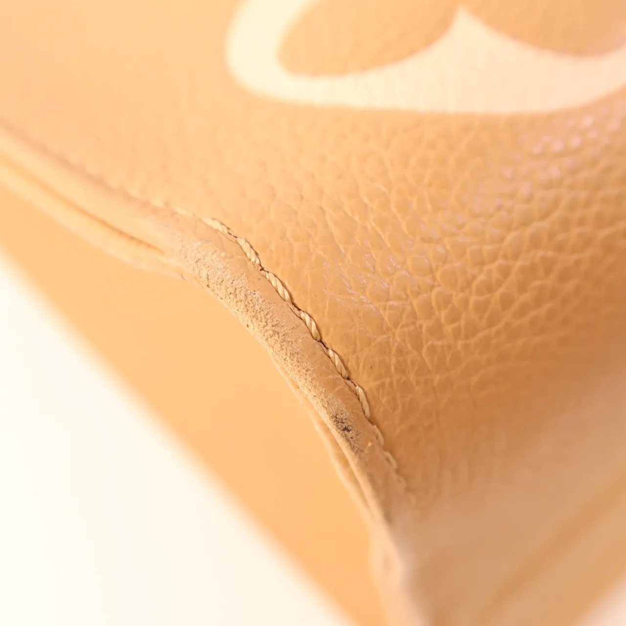 LOUIS VUITTON OnTheGo M45982 兩用包 牛皮 棕色 / Beige 牛皮 中古品A - 縮圖 11