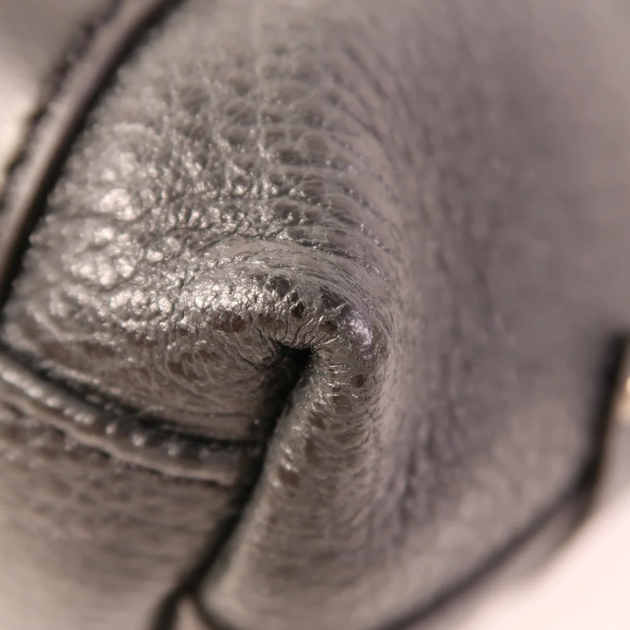 LOUIS VUITTON M14514 肩背包 牛皮 黑色 / Black 牛皮 新品同様 - 縮圖 9