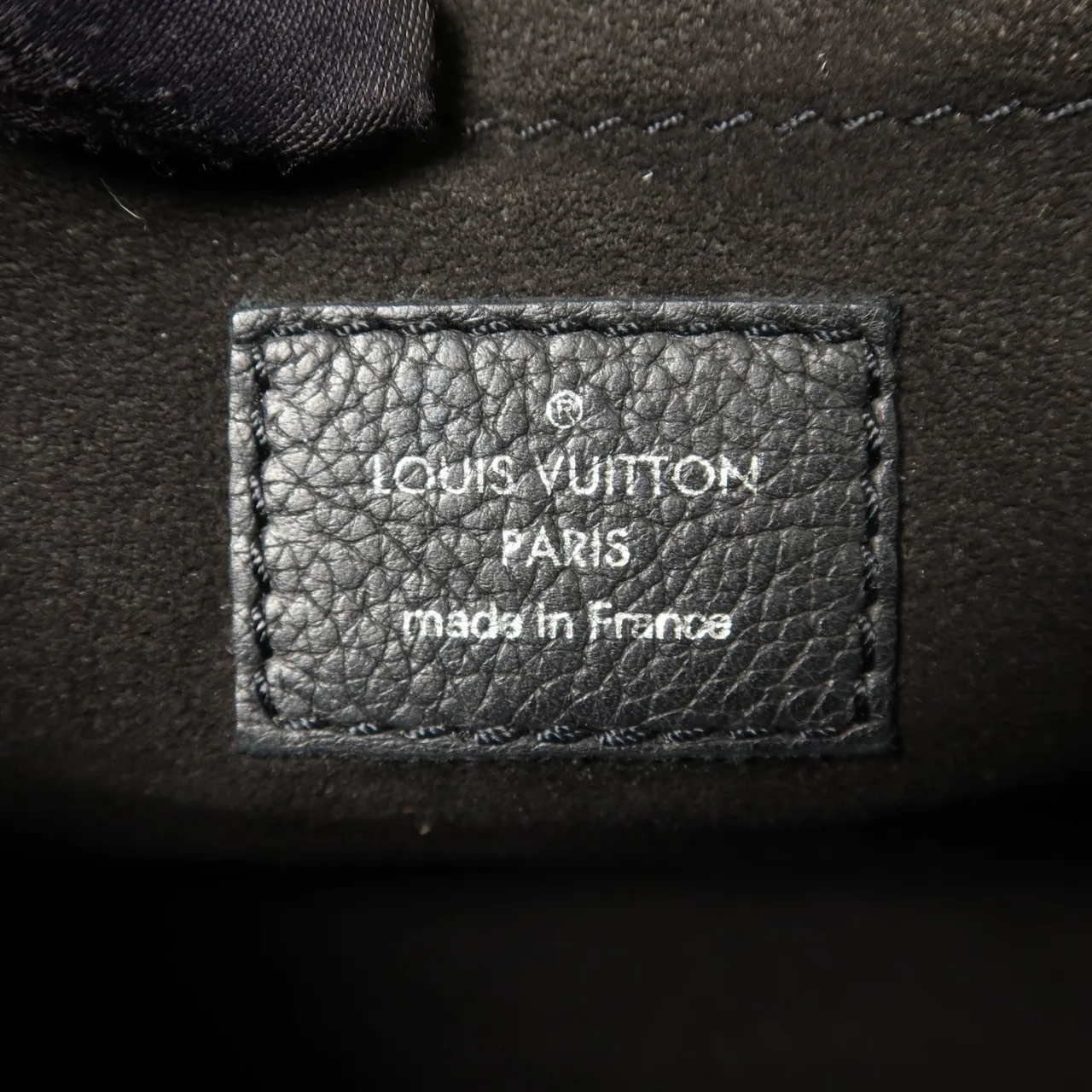 LOUIS VUITTON Lock Me M51418 肩背包 牛皮 黑色 / Black 牛皮 中古品B - 縮圖 9