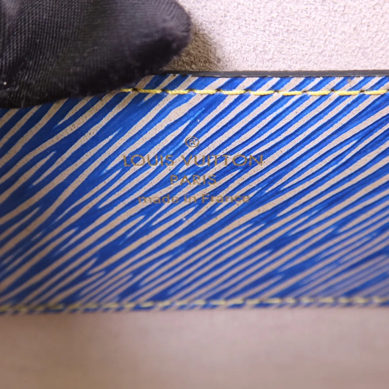 LOUIS VUITTON Twist M50271 Shoulder Bag Calfskin 藍色 Calfskin Rank B - Thumbnail 9