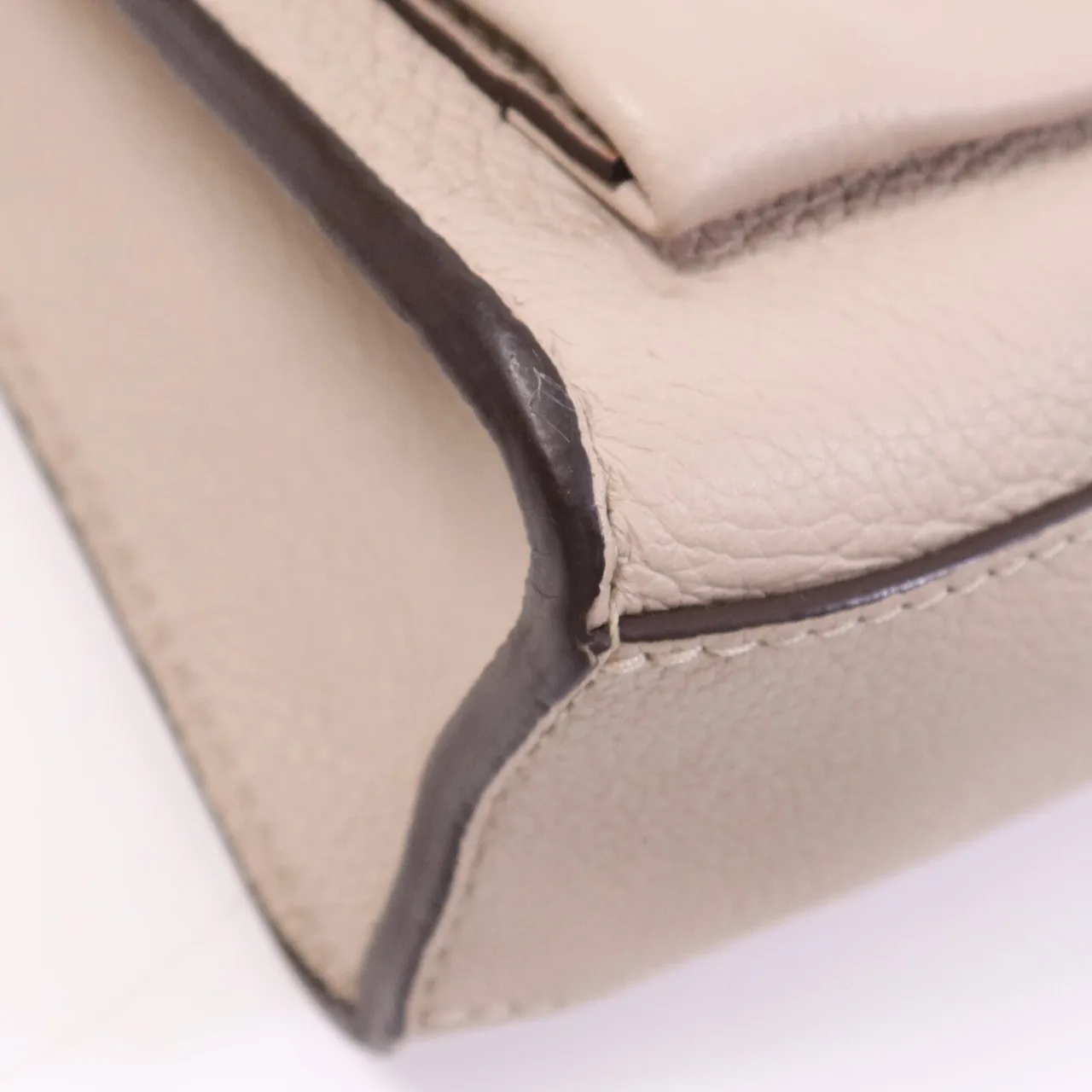 LOUIS VUITTON Lock Me M56137 Shoulder Bag Calfskin 米色 / Beige Calfskin Rank B - Thumbnail 6