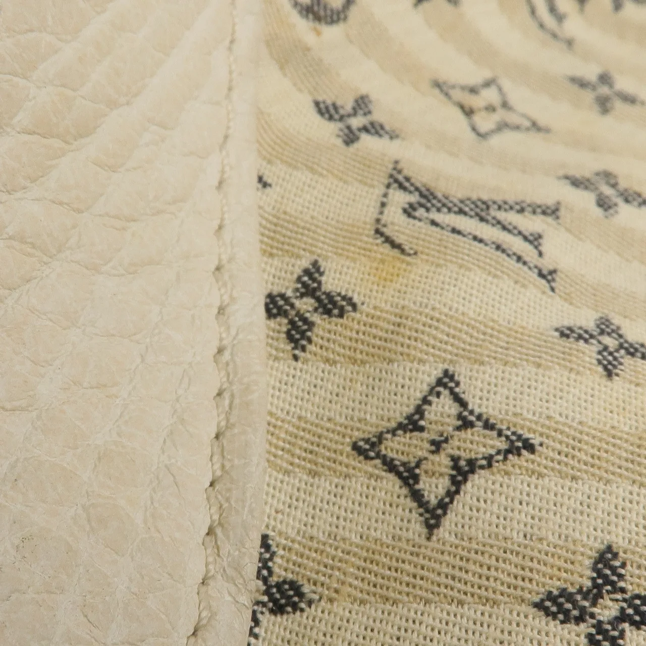 LOUIS VUITTON M95492 兩用包 皮革 白色 / White 皮革 中古品B - 縮圖 18