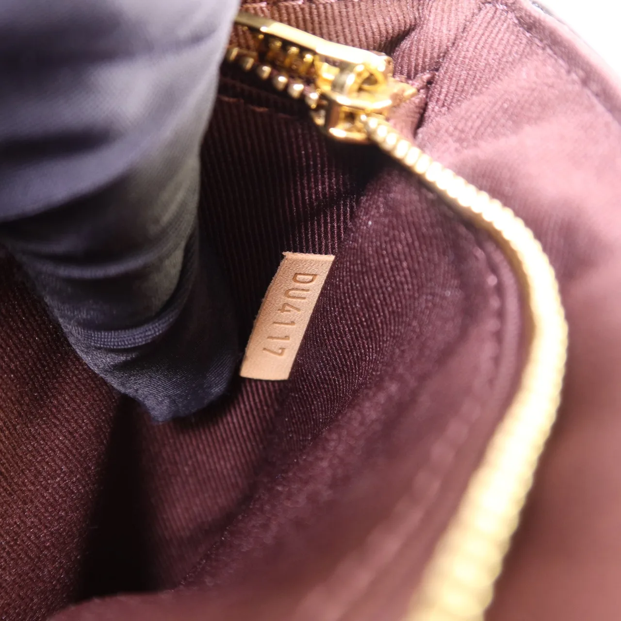 LOUIS VUITTON Cluny M42735 兩用包 塗層帆布 棕色 / 藍色 塗層帆布 中古品A - 縮圖 8