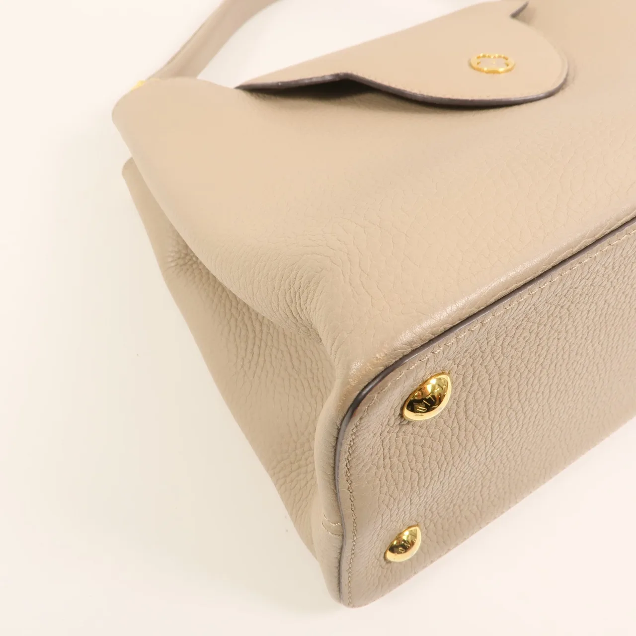 LOUIS VUITTON Capucines M48871 Shoulder Bag Calfskin 米色 / Beige Calfskin Rank B - Thumbnail 11