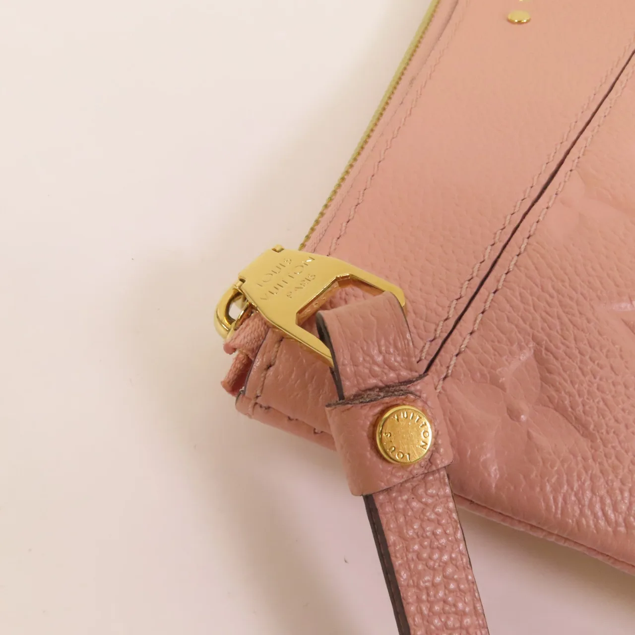 LOUIS VUITTON Daily Pouch M62938 手拿包 牛皮 粉色 / Pink 牛皮 中古品B - 縮圖 8