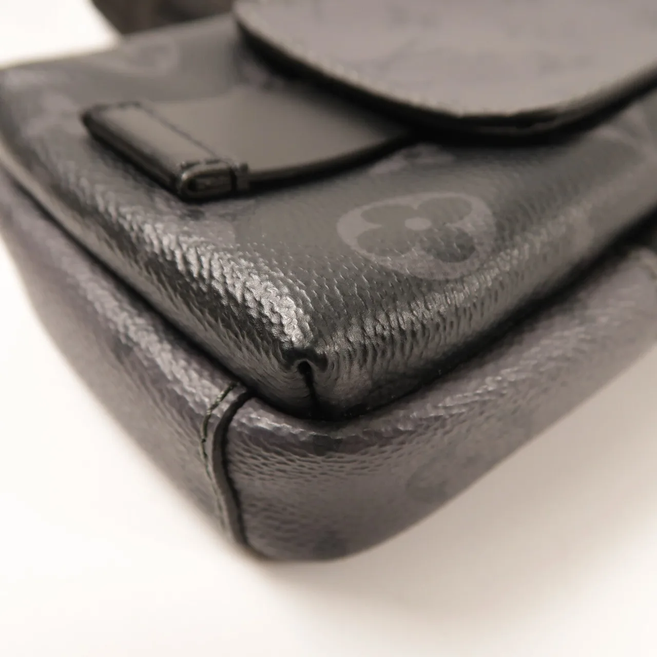 LOUIS VUITTON Double Phone Pouch M81321 肩背包 塗層帆布 黑色 塗層帆布 中古品A - 縮圖 9