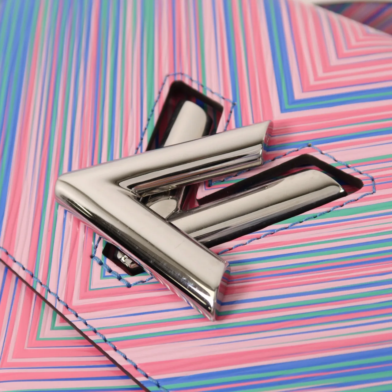 LOUIS VUITTON Twist M54209 肩背包 牛皮 多種顏色 / Muiticolor 牛皮 中古品A - 縮圖 11