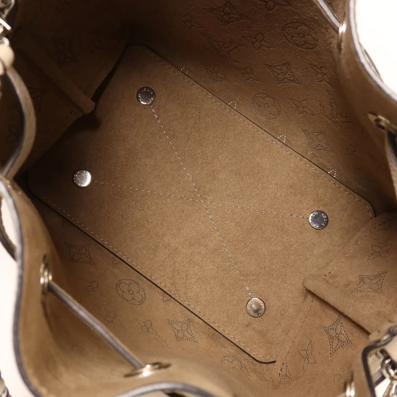 LOUIS VUITTON Bella M57201 肩背包 牛皮 灰色 / Grey 牛皮 中古品B - 縮圖 5