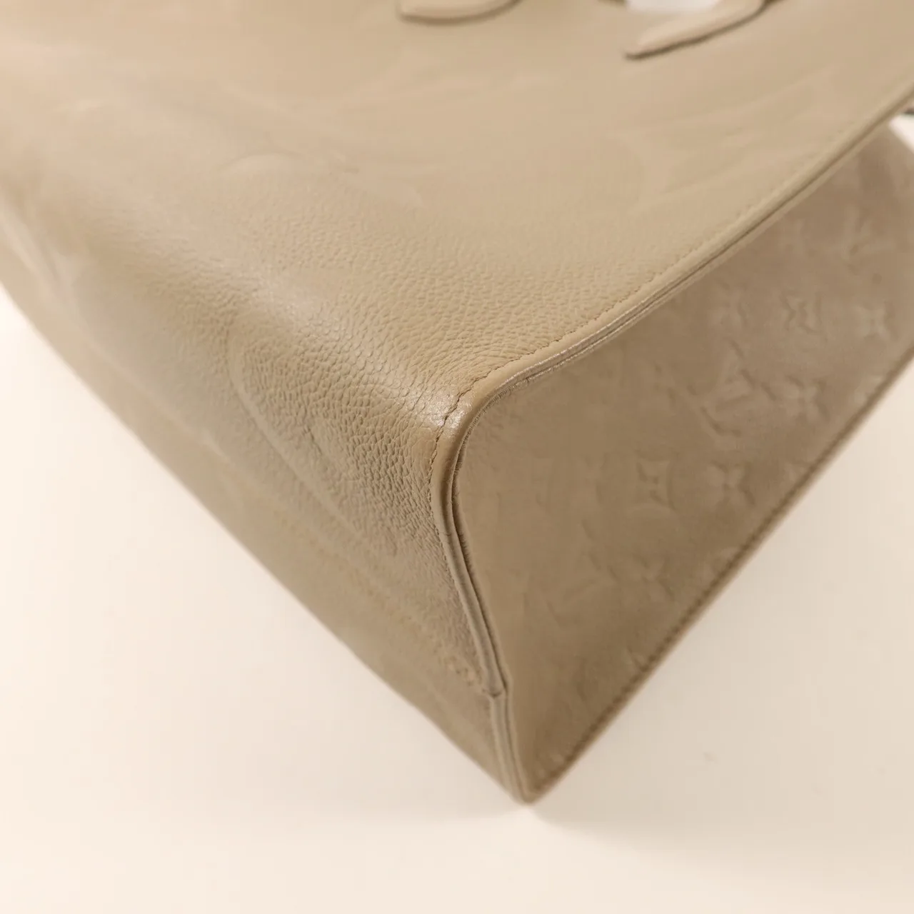 LOUIS VUITTON OnTheGo M45607 2-Way Bag Calfskin 灰色 Calfskin Rank B - Thumbnail 10