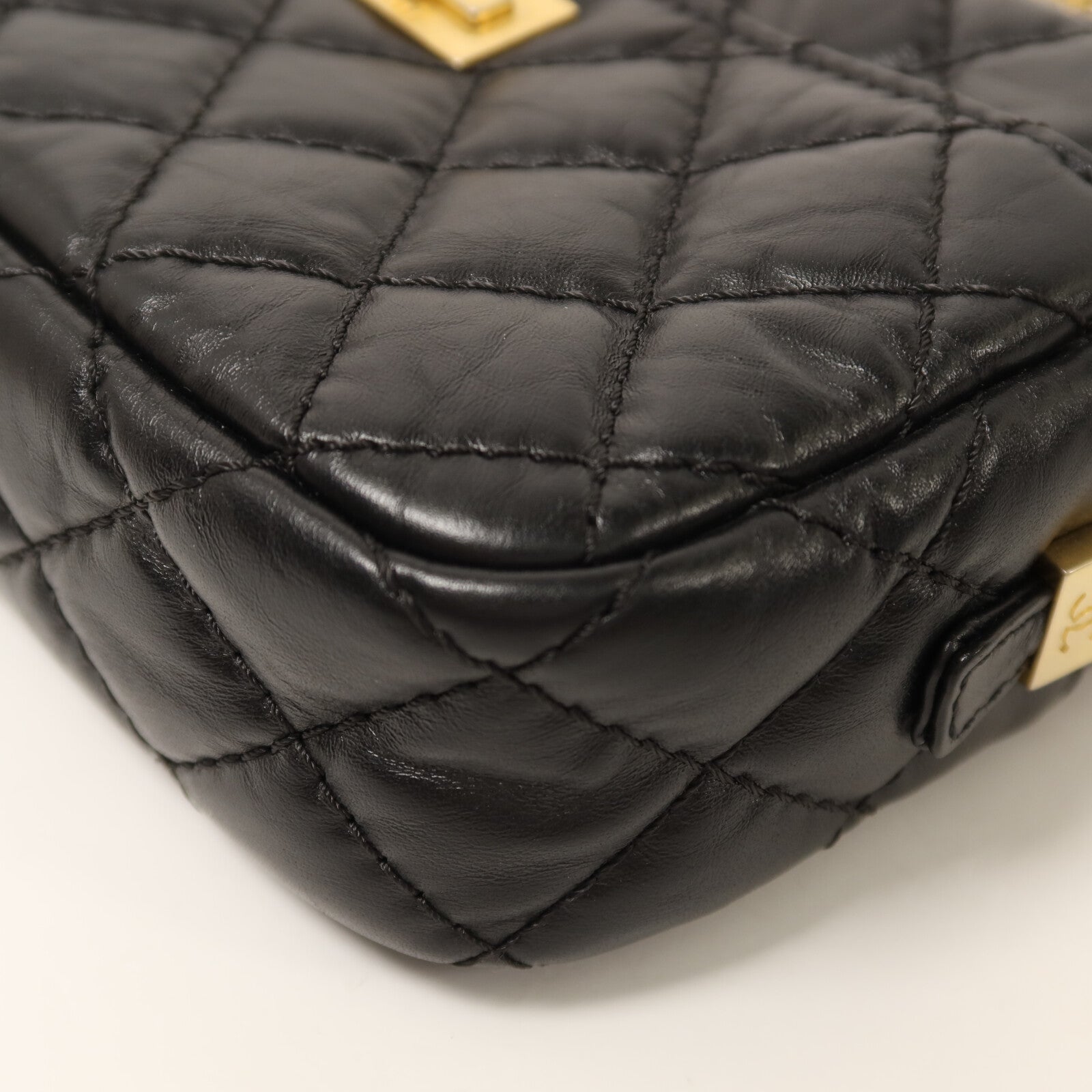 LOUIS VUITTON Shoulder Bag Calfskin 14