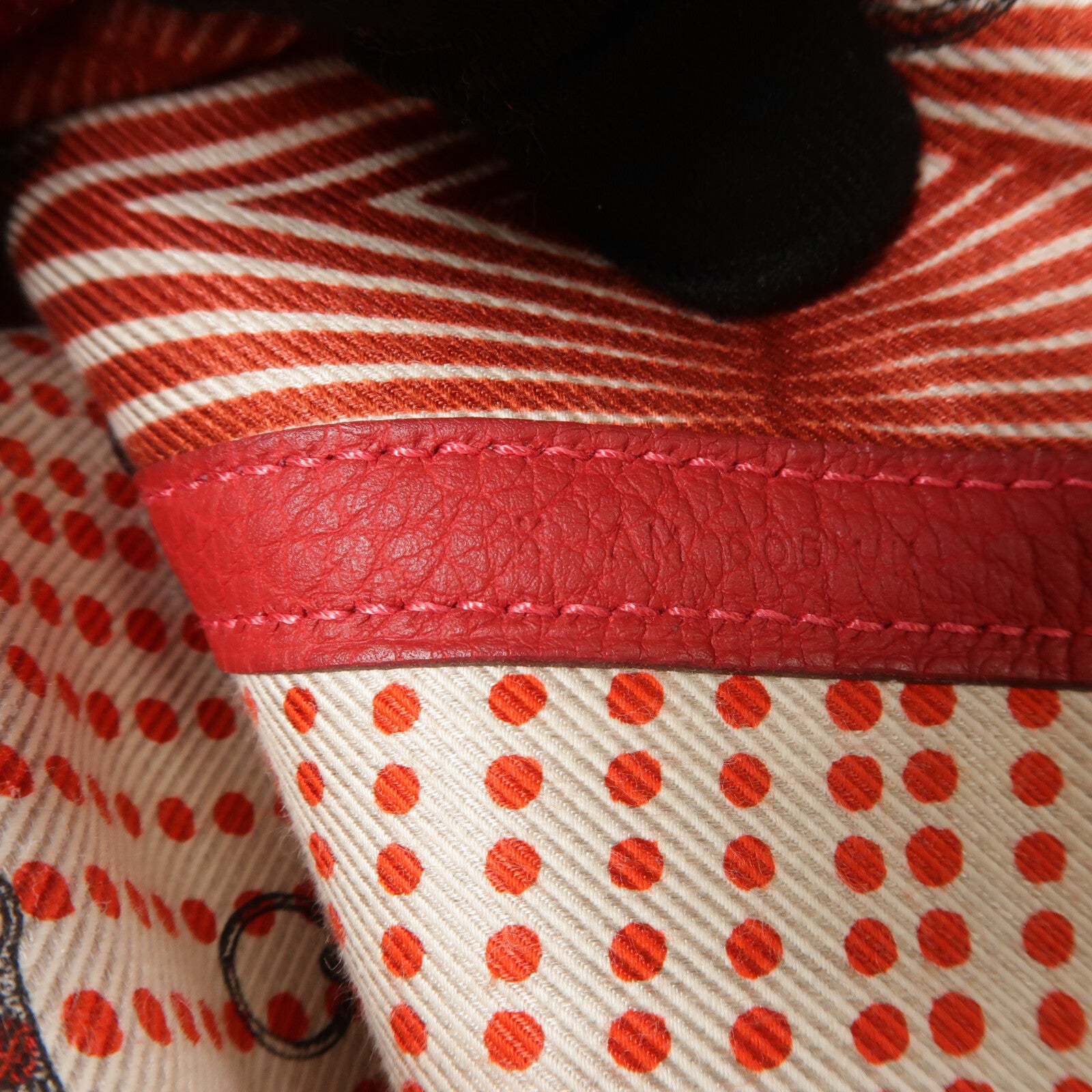 LOUIS VUITTON Handbag Calfskin 7