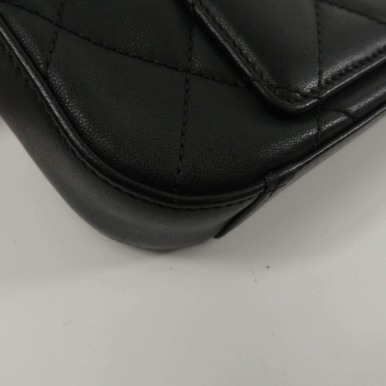 LOUIS VUITTON AS0973 Belt Bag Lambskin 15