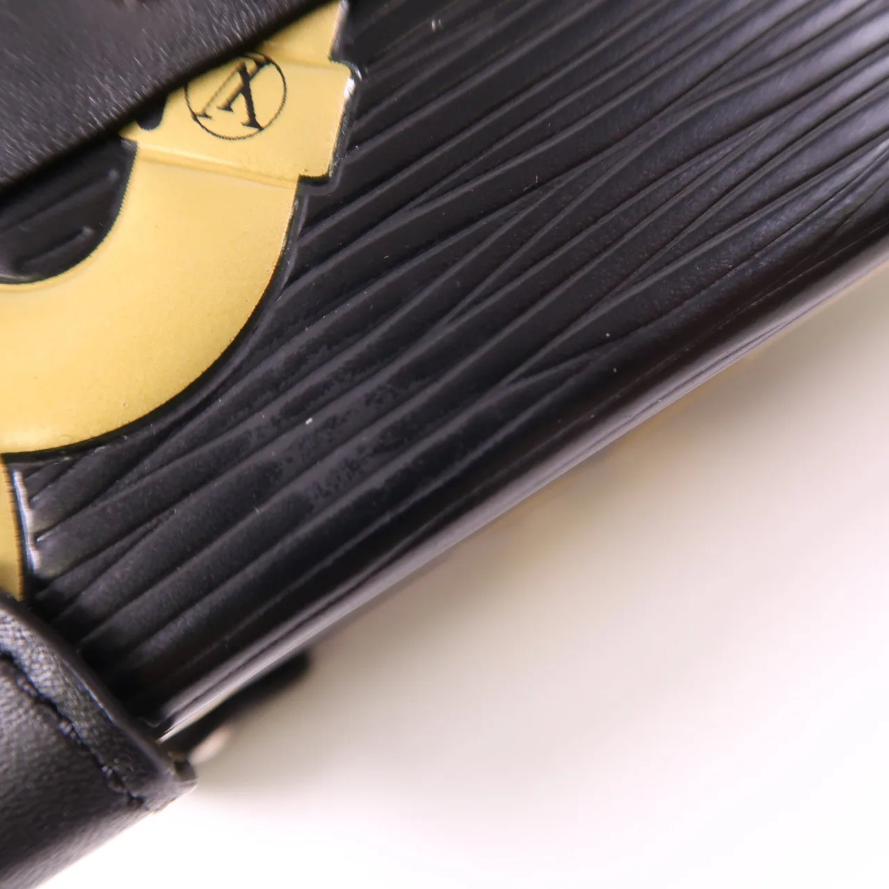 LOUIS VUITTON Petite Malle 肩背包 牛皮 黑色 牛皮 中古品A - 縮圖 18