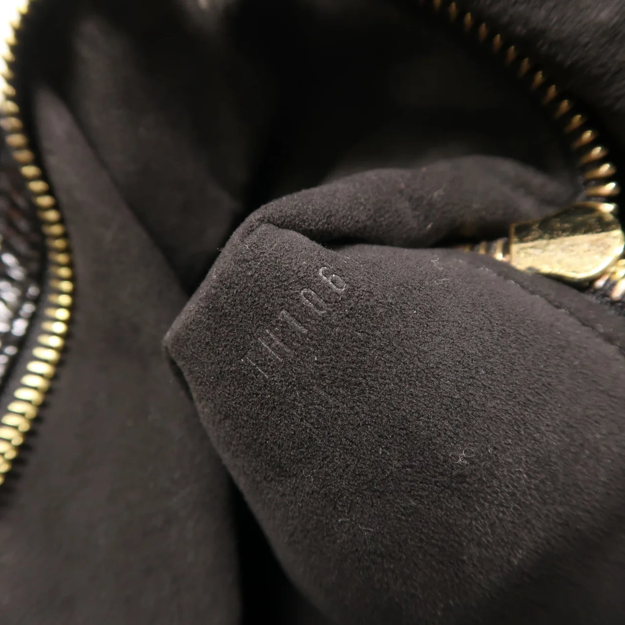 LOUIS VUITTON M95881 肩背包 皮革 黑色 / Black 皮革 中古品B - 縮圖 7