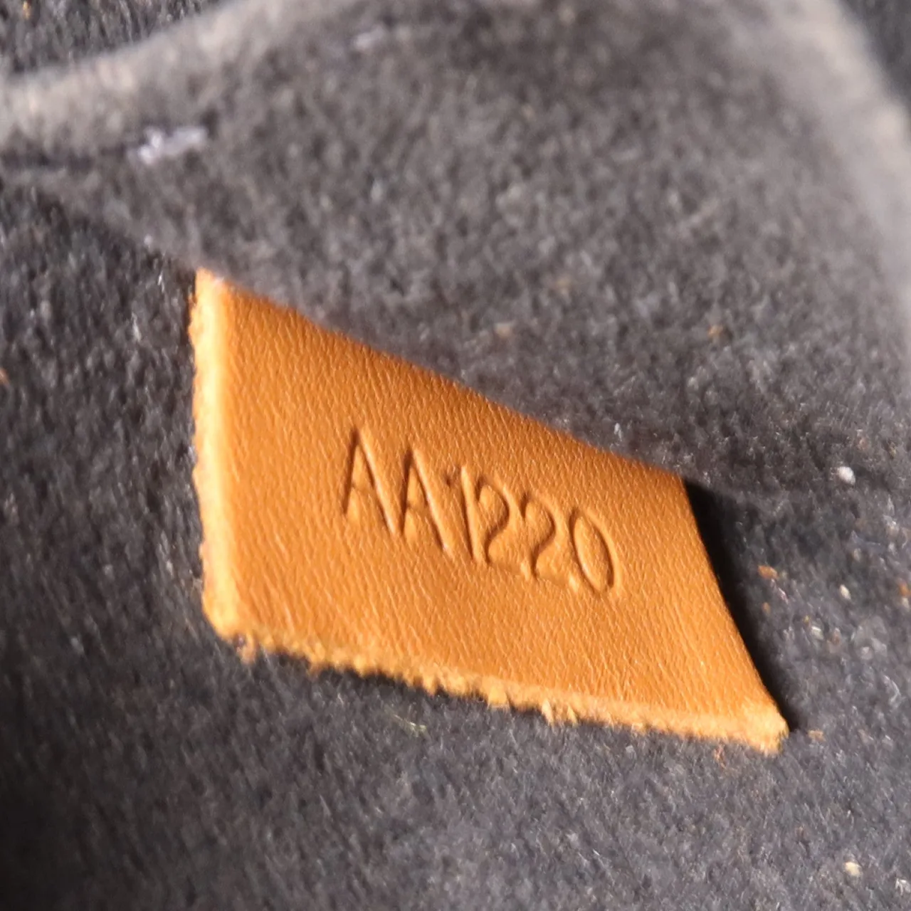 LOUIS VUITTON Mini Dauphine M44580 肩背包 塗層帆布 棕色 塗層帆布 中古品B - 縮圖 7