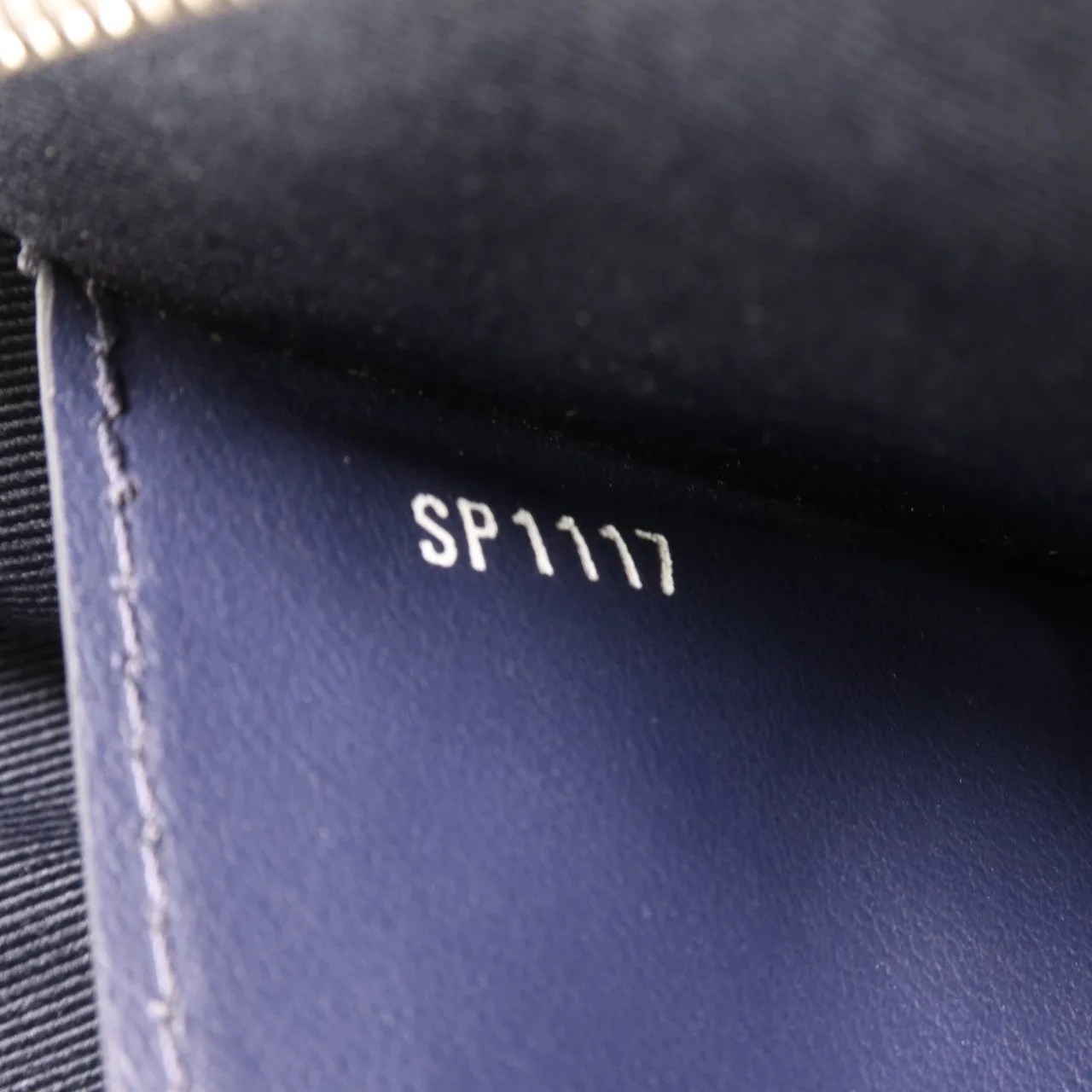 LOUIS VUITTON Pochette Voyage N60049 Clutch Coated Canvas 白色 / 海軍藍 Coated Canvas Rank B - Thumbnail 7